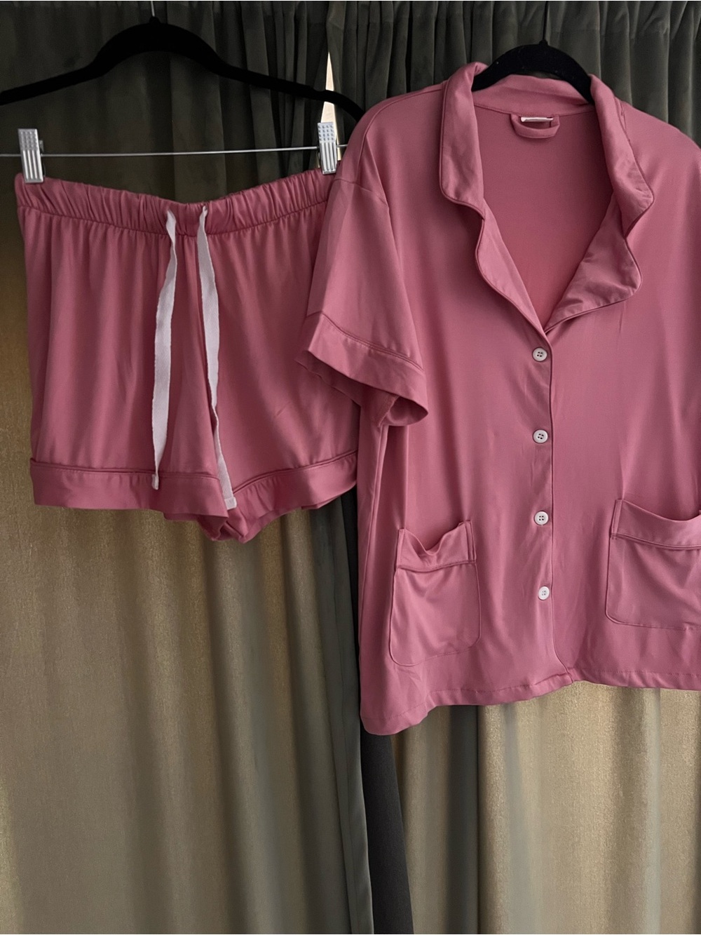 Taniri Catherine Bridesmaid Pajama Set Dusty Rose Button Up Top Shorts Size S
